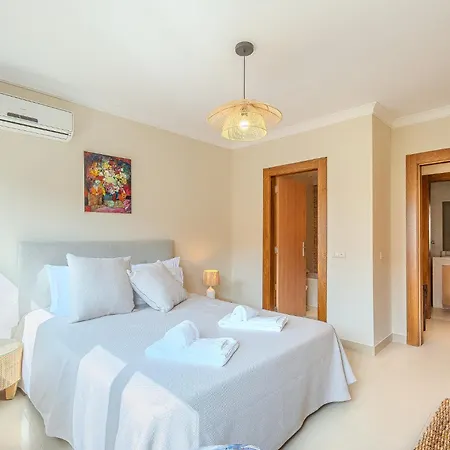 Daire Entre O Vale E O Mar - Vale Parra *